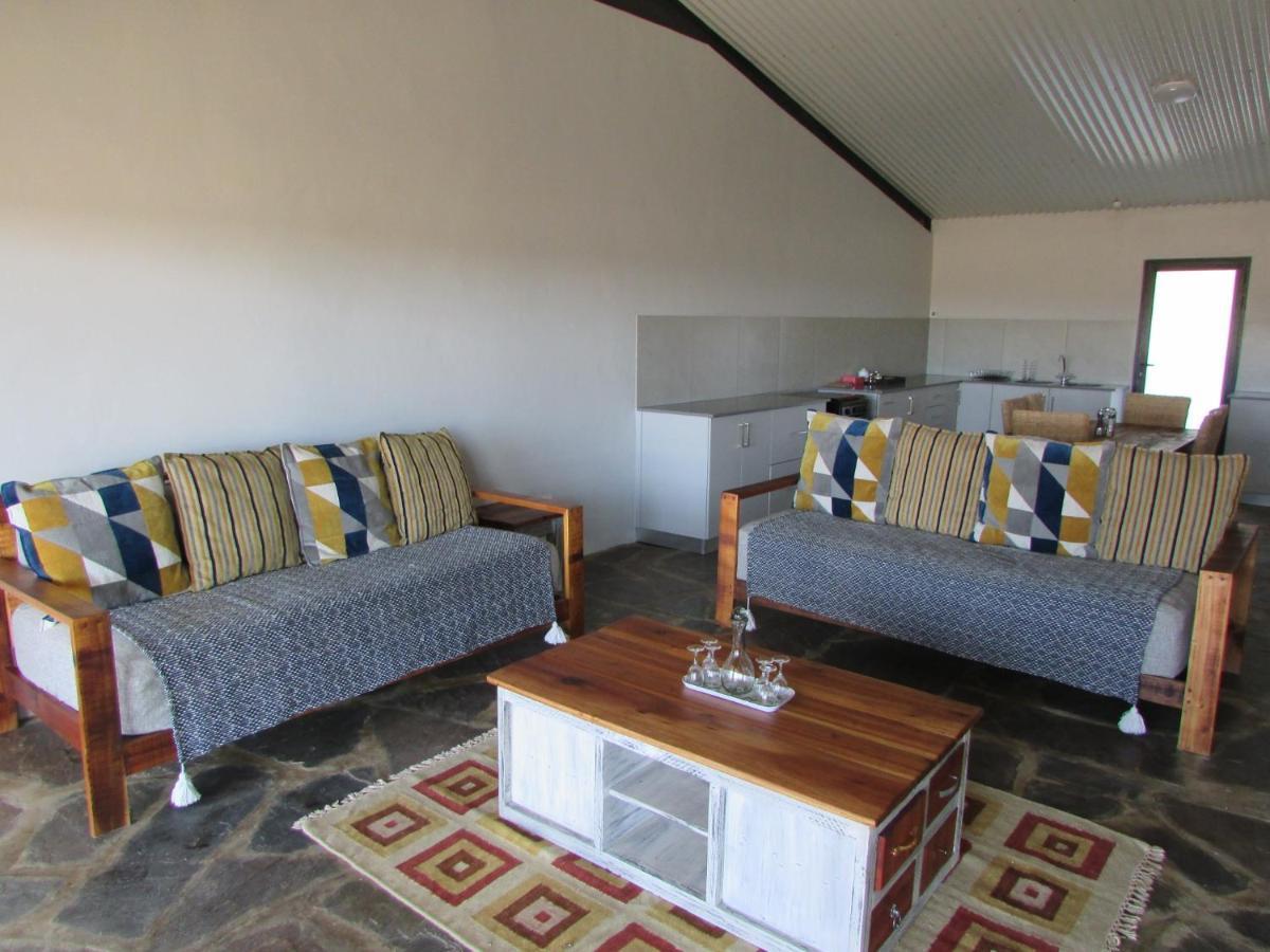 Rogge Cloof Guest House ซูเธอร์แลนด์ ภายนอก รูปภาพ