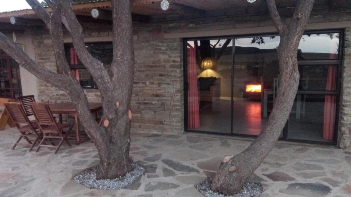 Rogge Cloof Guest House ซูเธอร์แลนด์ ภายนอก รูปภาพ